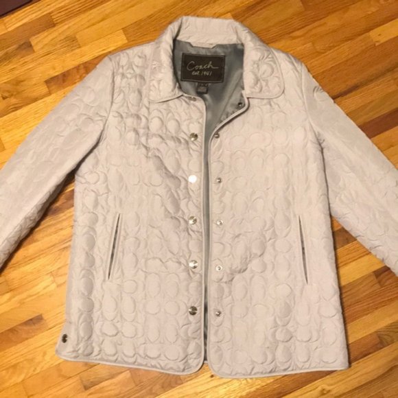 New Coach signature monogram C oyster quilted relaxed fit puffer jacket - Picture 4 of 9